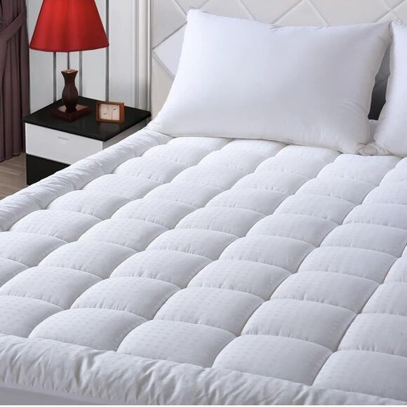 Easeland Queen Size Mattress Pad Pillow‎ Top Quilted Fitted Protector ($49.99) - Picture 1 of 7